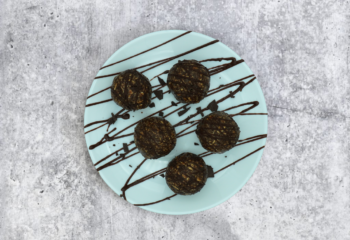 De-Stress Superfood Bites: Triple Chocolate & Ashwagandha